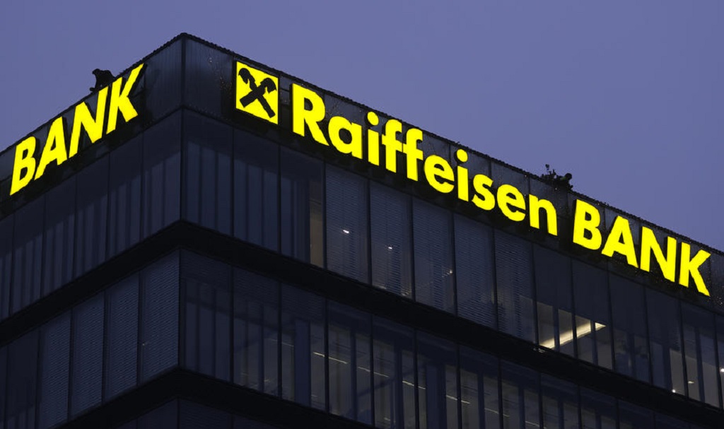 Raiffeisen Bank готов покинуть РФ Raiffeisen Bank готов покинуть РФ