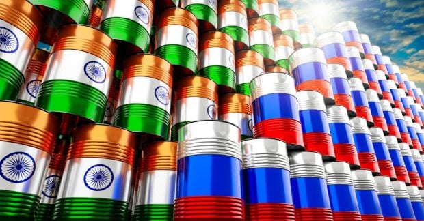 В Индии обнаружили альтернативу недорогой российской нефти: импорт из России сократился до рекордно низкого уровня за год.