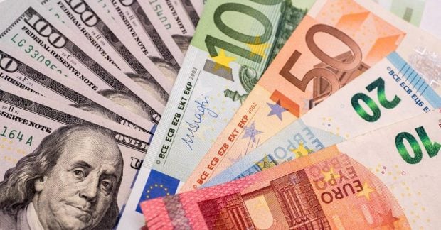 Доллар показал двухлетний рекорд роста