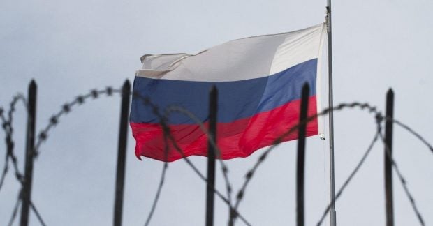 РФ рассматривает возможность смягчения санкций и начинает получать предложения от предприятий, согласно Reuters