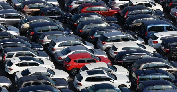 Стоимость автомобилей может стремительно увеличиться на $12 тысяч из-за Трампа