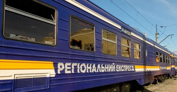 «Укрзализныця» тестирует новый поезд: какой маршрут он будет обслуживать (фото)
