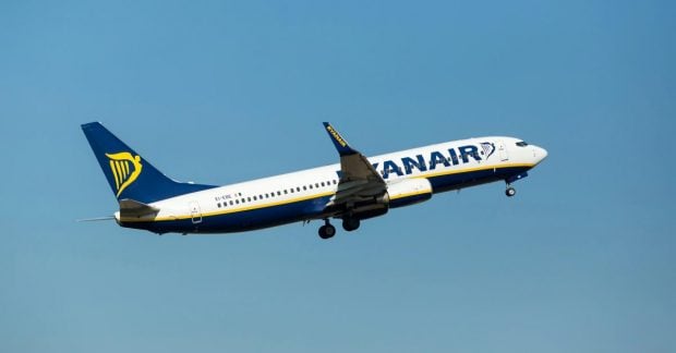 Директор Ryanair заявил о риске отмены множества рейсов в ближайшие дни, сообщает Sky News.