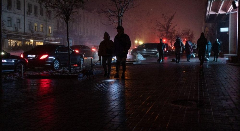 4 ноября электроэнергию отключат почти на весь день, но есть важный нюанс.