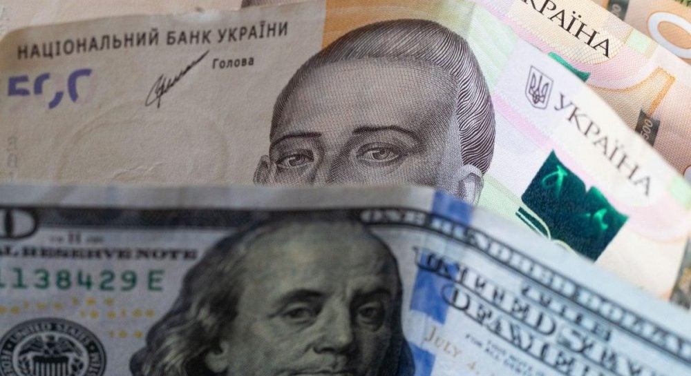 Гривня начнет неделю снижением: официальный курс валют на понедельник.