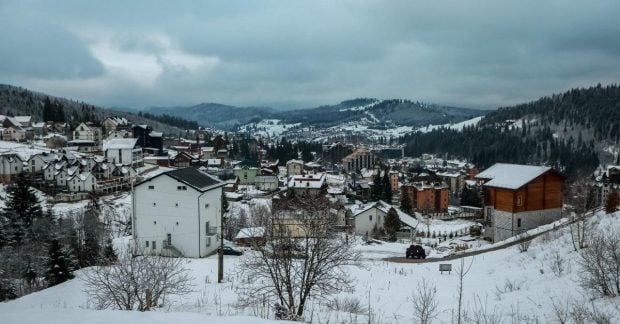Цены на недвижимость в Карпатах выросли: как отпраздновать Рождество и Новый год без больших затрат