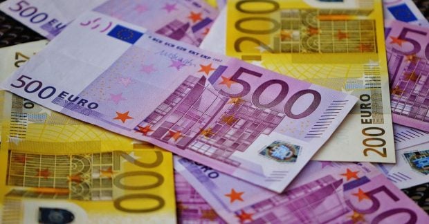 Выяснилось, когда Украина получит первый транш из кредита на сумму €90 миллиардов