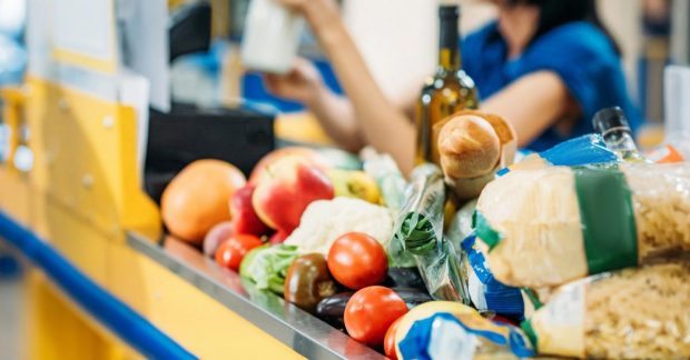 Некоторые киевские супермаркеты начнут круглосуточную работу: торговые сети поделились подробностями