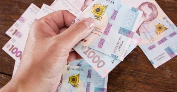 Тысячи украинцев младше 45 лет получают пенсию по возрасту: сколько молодых пенсионеров в Украине