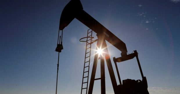 Цены на нефть удивительно изменились из-за предполагаемого рекордного высвобождения запасов