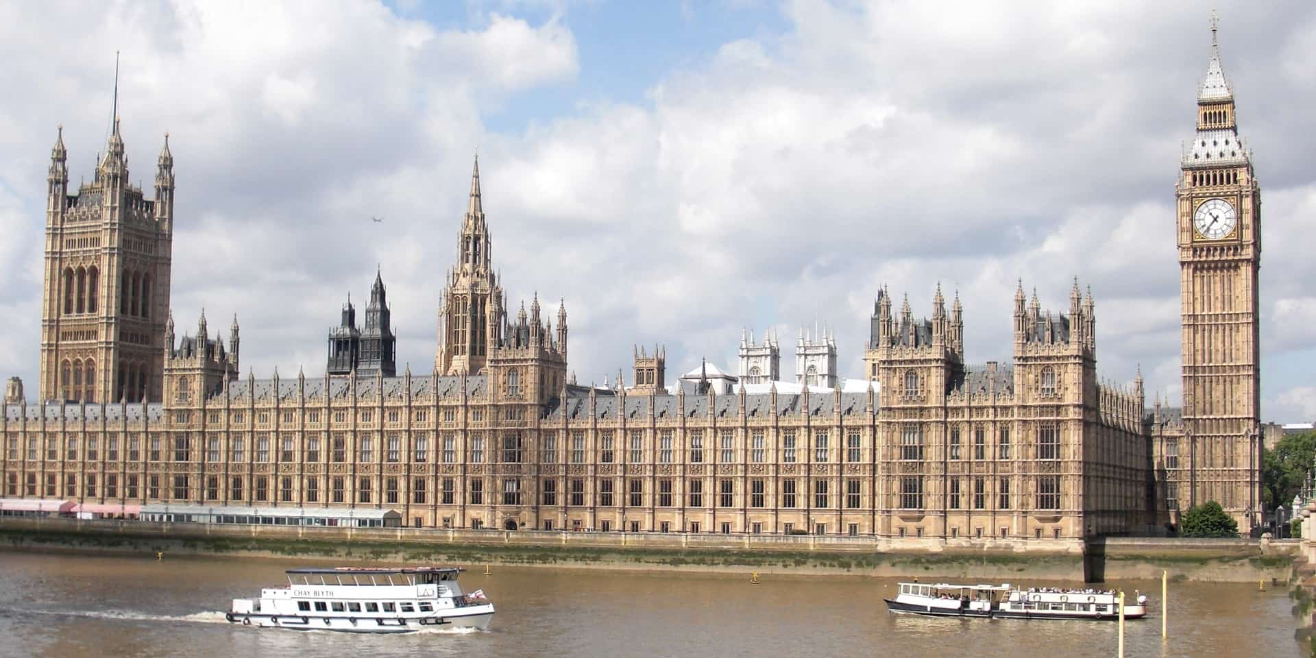 Компанія UK може бути зареєстрована